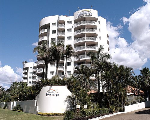 Resort One Building Resort Details